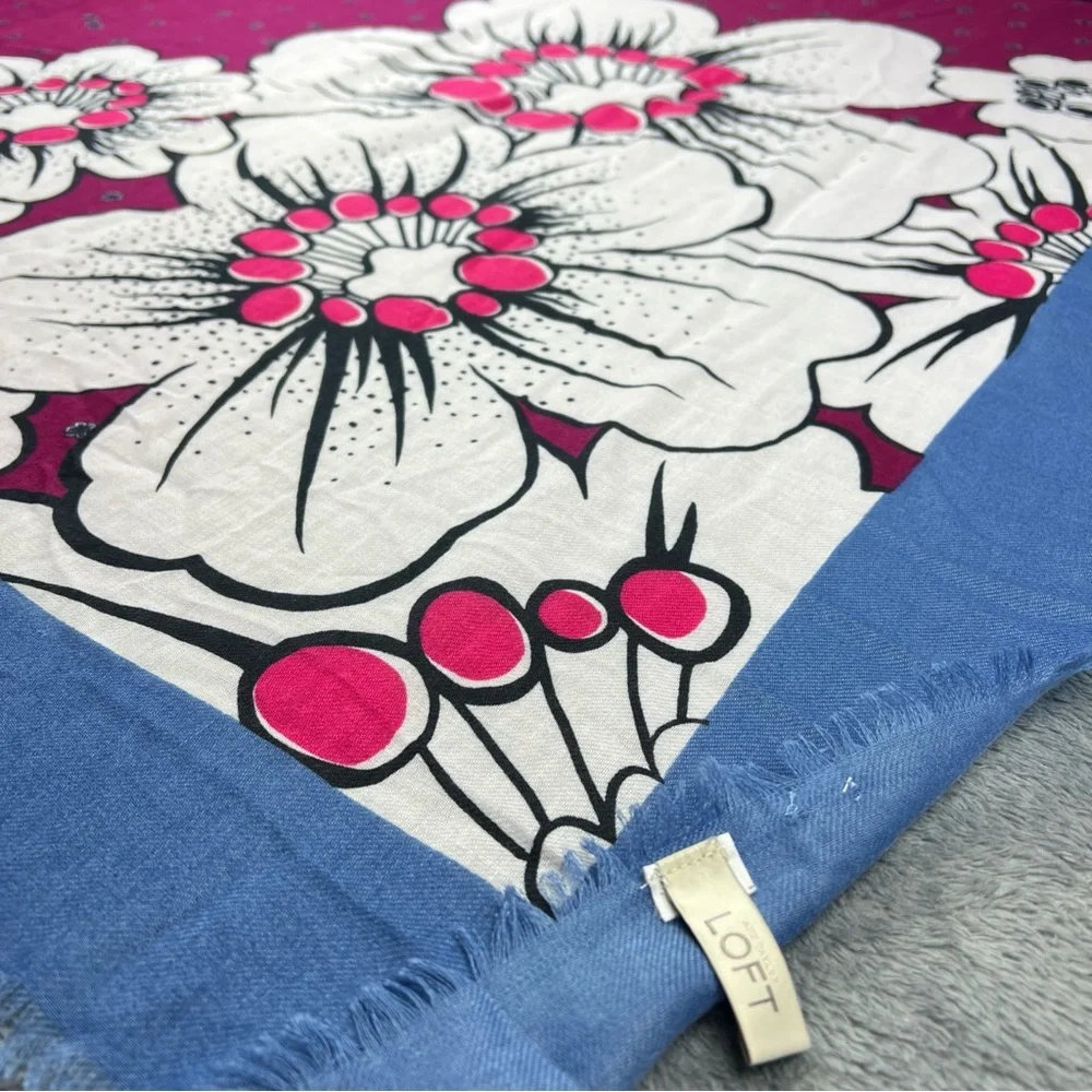Ann Taylor Loft Floral 50” x 50” Square Scarf Fringe Edge Purple Pink